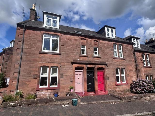 Primrose Street, Dumfries DG2, 2 bed flat to rent, £725 pcm | PrimeLocation