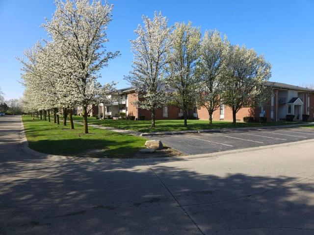 Princeton Square Apartments 2 Bedroom Apartment for Rent at 13300 Princeton St, Taylor, MI 48180 Taylor