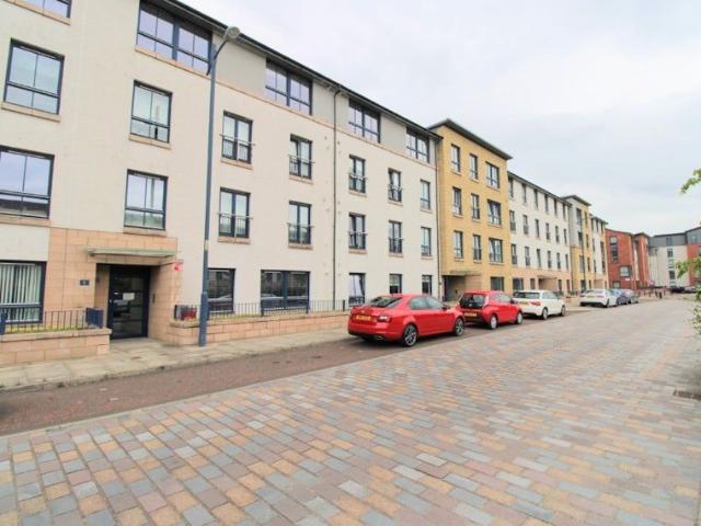 Prince Albert Road, 1/4