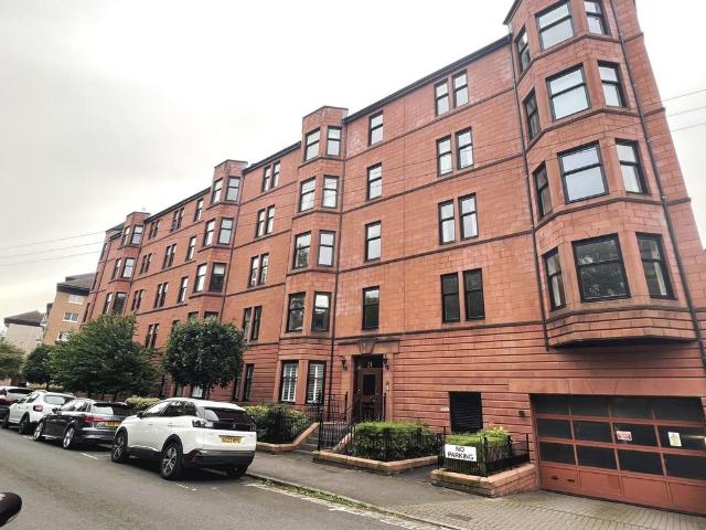 Prince Albert Road, Glasgow, G12 2 bed flat to rent £1,850 pcm £427 pw