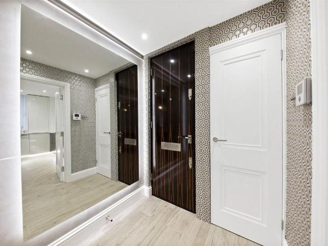 Prince Albert Road, London NW8, 1 bed flat to rent, £2,990 pcm | PrimeLocation