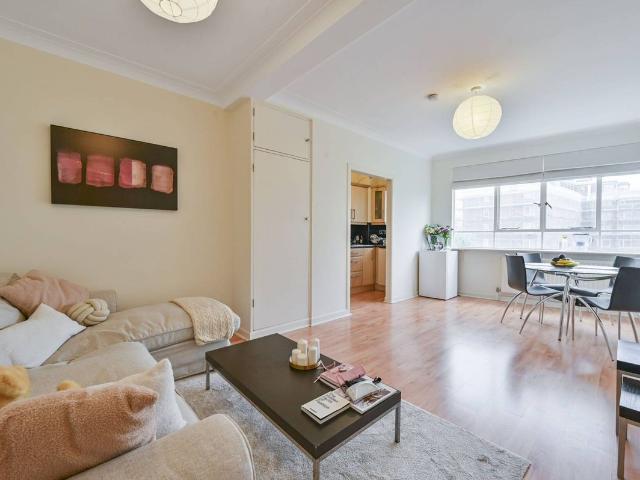 Prince Albert Road, St John's Wood, London NW8, 1 bed flat to rent, £2,384 pcm | PrimeLocation
