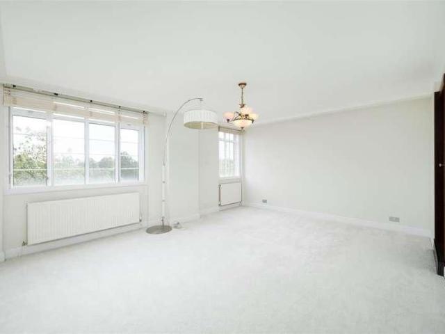 Prince Albert Road, St Johns Wood, NW8