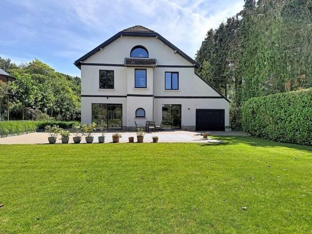 Prince of Orange: Sublime 1930 villa completely renovated