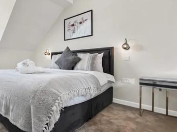 Prince of Wales, 169 171 Lyham Road, London, SW2 5PY, United Kingdom | 3 bed house for rent #135670579 | Rentberry