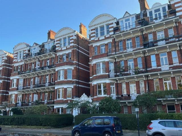 Prince of Wales Drive, London, SW11 4BH, United Kingdom | 1 bed apartment for rent #136751009 | Rentberry