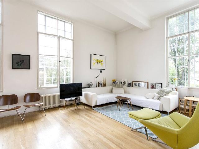 Prince Of Wales Road, Kentish Town NW5, 2 bed flat to rent, £3,250 pcm | PrimeLocation