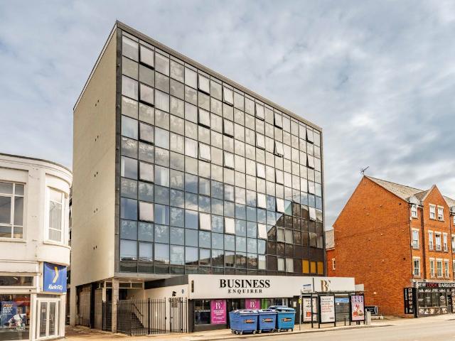 Prince Of Wales Road, Norwich NR1, 2 bed flat to rent, £1,300 pcm | PrimeLocation