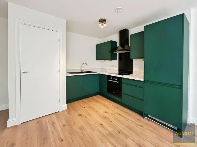Prince Of Wales Road, Norwich NR1, 2 bed flat to rent, £1,300 pcm | PrimeLocation