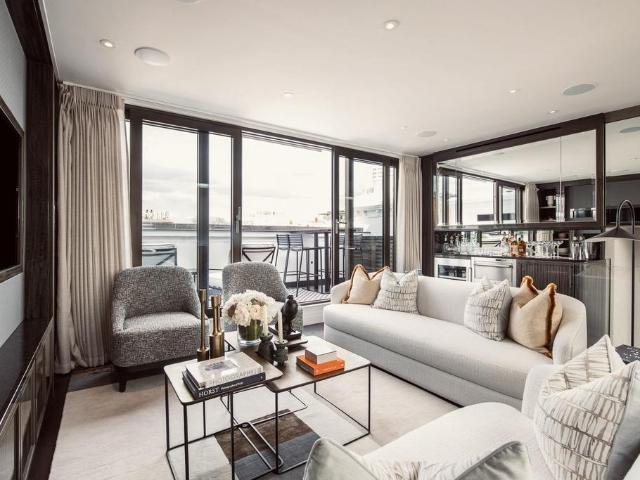 Prince of Wales Terrace 3 bed penthouse to rent £17,853 pcm £4,120 pw