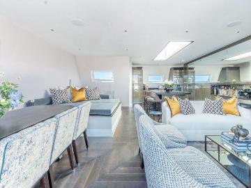 PRINCE OF WALES TERRACE, High Street. 3 bed penthouse to rent £30,333 pcm £7,000 pw