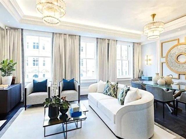 Prince of Wales Terrace, Kensington 2 bed apartment to rent £12,068 pcm £2,785 pw