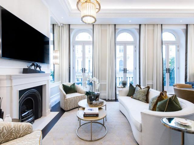 Prince of Wales Terrace, London 2 bed apartment to rent £13,390 pcm £3,090 pw