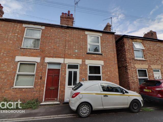 Prince Street, WISBECH 2 bed end of terrace house to rent £850 pcm £196 pw