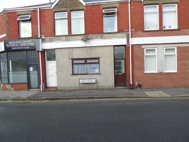 Prince Road, Kenfig Hill, Bridgend County. CF33, 2 bed flat to rent, £675 pcm | PrimeLocation