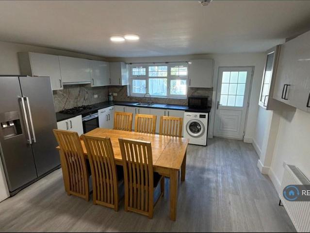Prince Regent Lane, London, E13 6 bed end of terrace house to rent £4,500 pcm £1,038 pw
