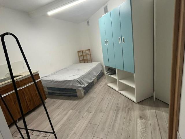 Princes Avenue, Watford WD18 Studio to rent £1,050 pcm £242 pw