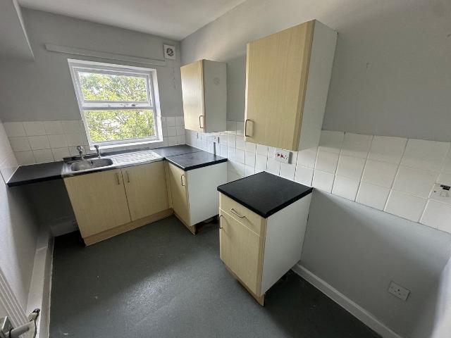 Princes Avenue, Liverpool L8, 2 bed flat to rent, £1,300 pcm | PrimeLocation
