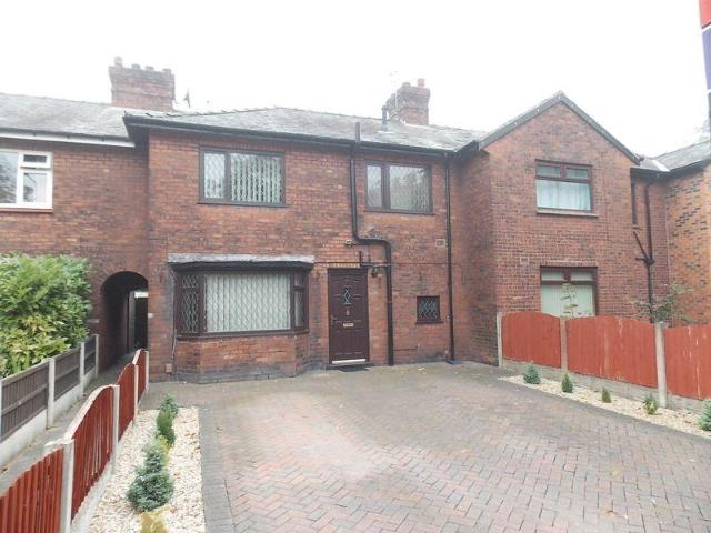 Princes Avenue, Manchester 3 bed semi detached house to rent £1,100 pcm £254 pw