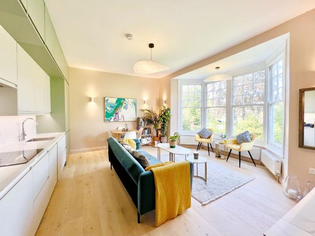 Princes Avenue, Muswell Hill N10, 2 bed flat to rent, £3,250 pcm | PrimeLocation