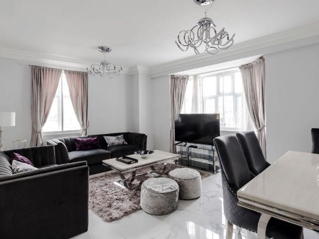 Princes Court, Brompton Road, Knightsbridge SW3, 2 bed flat to rent, £4,984 pcm | PrimeLocation
