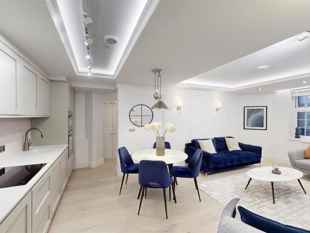 Princes Court SW3, Brompton Road, London, 2 bed flat to rent, £4,117 pcm | PrimeLocation