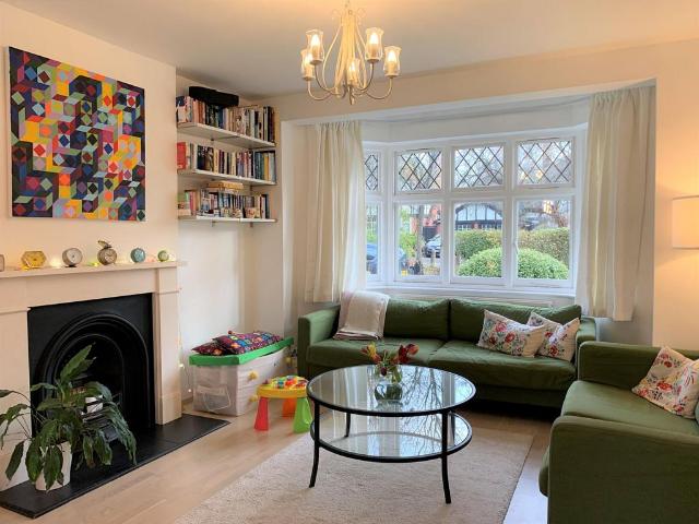 Princes Gardens, London 4 bed terraced house to rent £4,500 pcm £1,038 pw