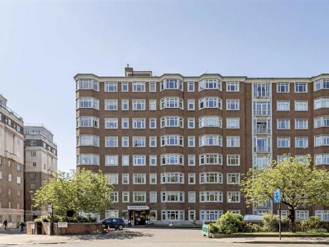 Prince's Gate, London SW7 2 bed flat to rent £3,497 pcm £807 pw