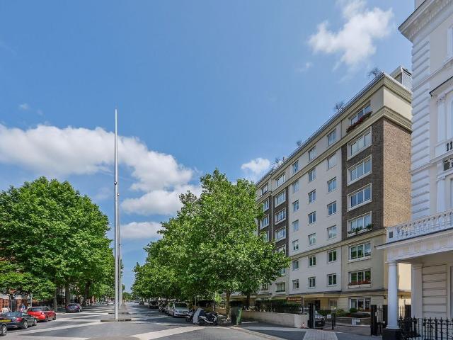 Princes Gate, South Kensington, London SW7, 2 bed flat to rent, £5,200 pcm | PrimeLocation