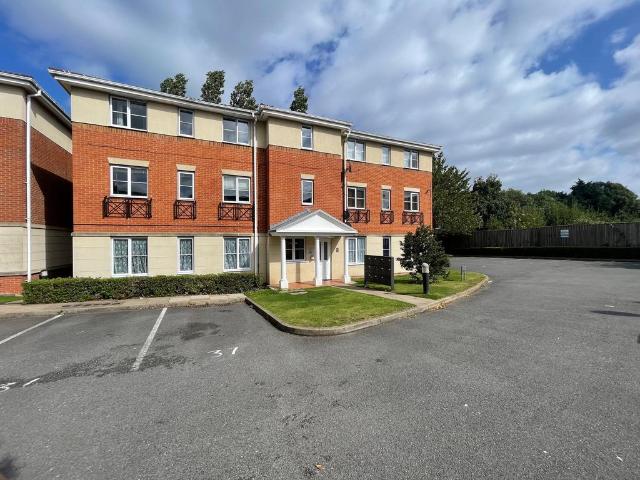Princes Gate, West Bromwich, B70 2 bed apartment to rent £875 pcm £202 pw