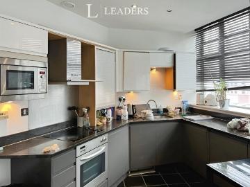 Princes House, North Street, BN1 1 bed flat to rent £1,450 pcm £335 pw