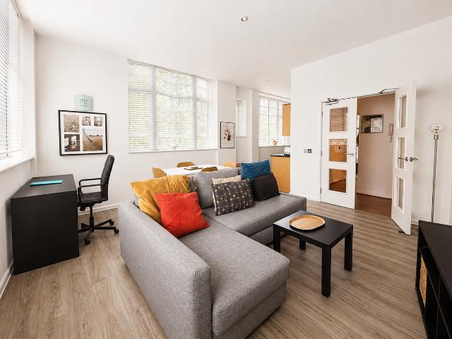 Princes House, North Street, Brighton BN1, 1 bed flat to rent, £1,450 pcm | PrimeLocation