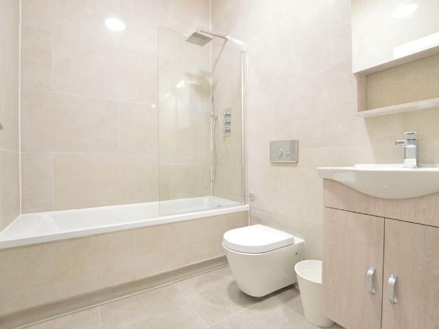 Princes House, Slough SL1, 1 bed flat to rent, £1,250 pcm | PrimeLocation