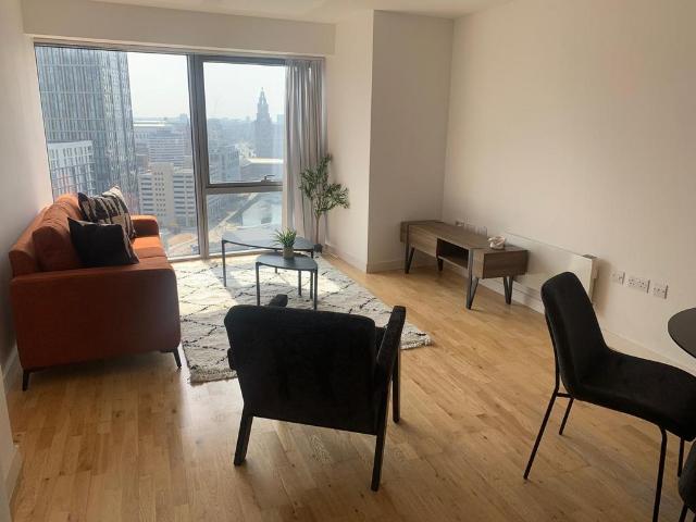 Princes Parade, Liverpool, L3 2 bed apartment to rent £1,175 pcm £271 pw