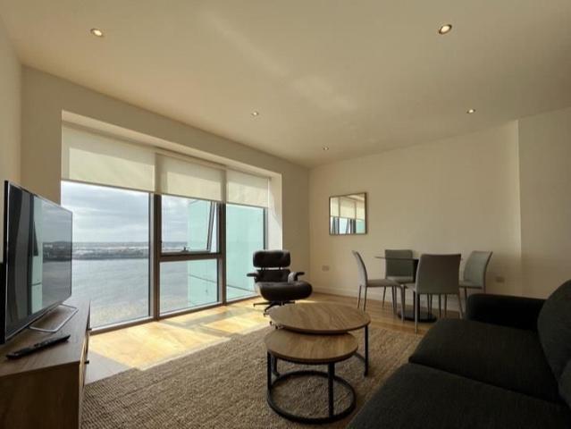 Princes Parade, Liverpool L3, 2 bed flat to rent, £1,200 pcm | PrimeLocation