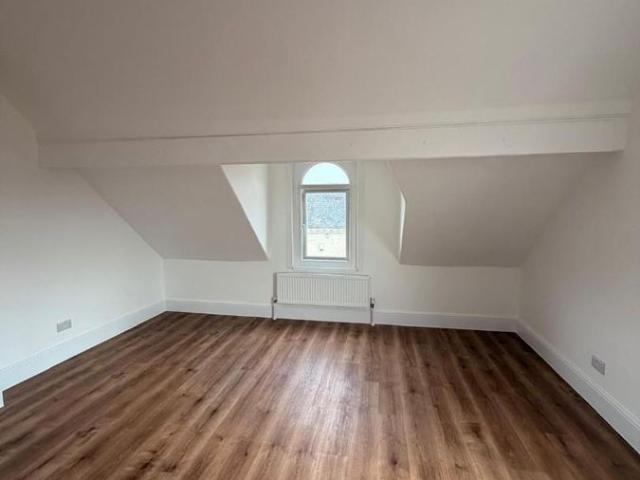 Princes Road, Middlesbrough TS1, 2 bed flat to rent, £800 pcm | PrimeLocation