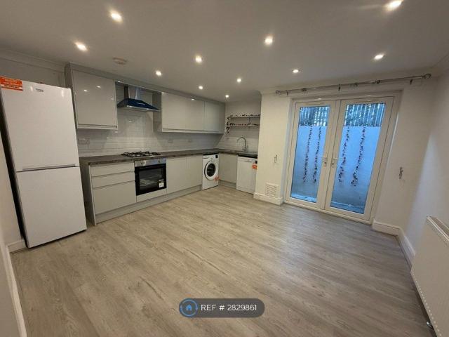Princes Road, West Ealing W13, 3 bed terraced house to rent, £2,650 pcm | PrimeLocation