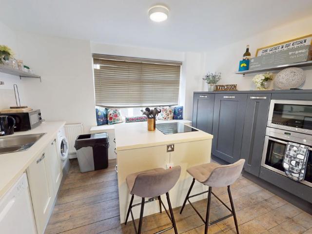 Princes Street, Brighton BN2, 5 bed terraced house to rent, £2,800 pcm | PrimeLocation