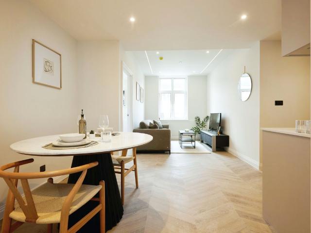 Princes Street, Dorchester DT1, 1 bed flat to rent, £1,225 pcm | PrimeLocation