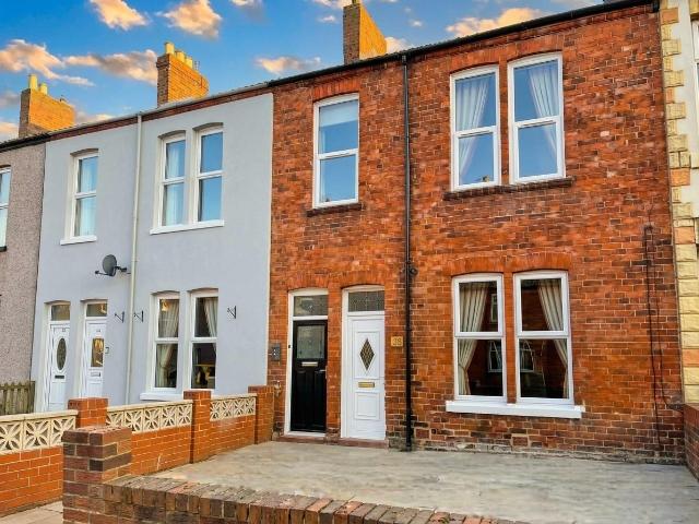 Princes Street, North Shields NE30, 3 bed flat to rent, £1,000 pcm | PrimeLocation