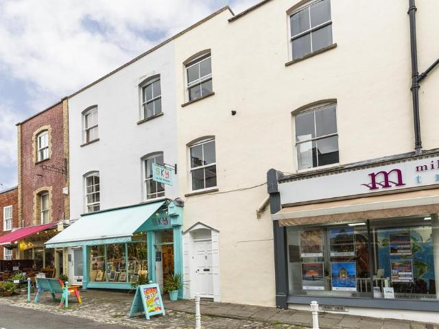 Princess Victoria Street, Clifton 1 bed flat to rent £1,450 pcm £335 pw
