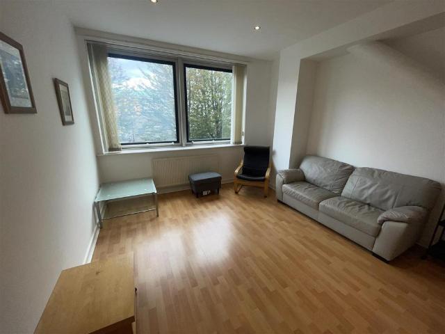 Princess House City Centre 1 bed apartment to rent £1,295 pcm £299 pw
