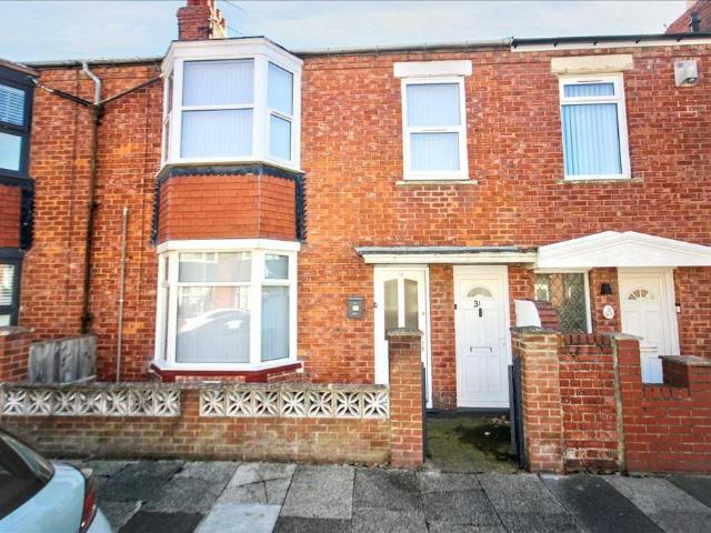 Princess Louise Road, Blyth 1 bed flat to rent £600 pcm £138 pw