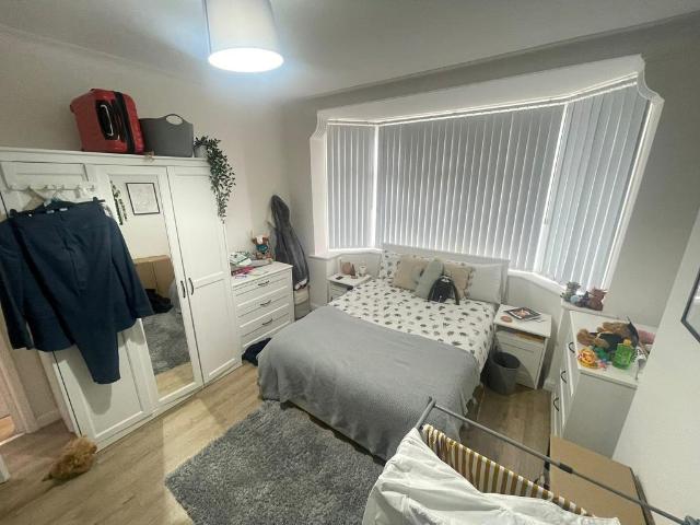 Princess Road, Manchester M20 4 bed duplex to rent £2,080 pcm £480 pw