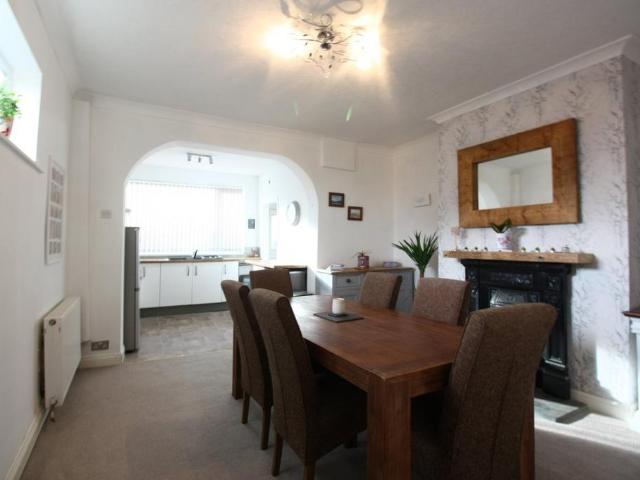 Princess Road, Goldthorpe 2 bed terraced house to rent £675 pcm £156 pw