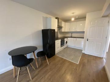 Princess Road West, Leicester LE1, 1 bed flat to rent, £825 pcm | PrimeLocation