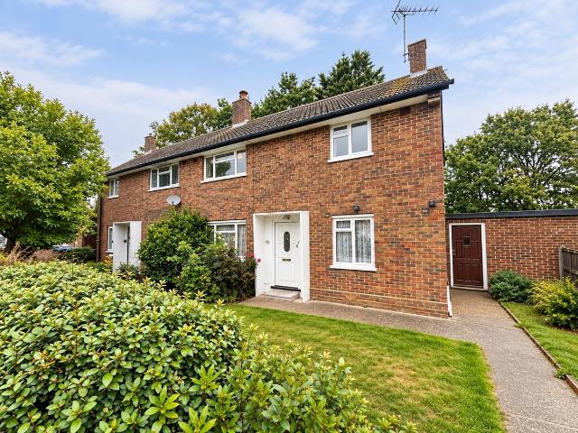 Princess Road, Woking GU22, 3 bed semi detached house to rent, £2,200 pcm | PrimeLocation