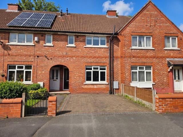 Princess Street, Altrincham 2 bed terraced house to rent £1,300 pcm £300 pw