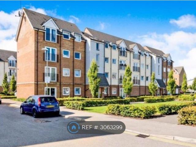 Principal Court, Portsmouth PO6, 2 bed flat to rent, £1,300 pcm | PrimeLocation