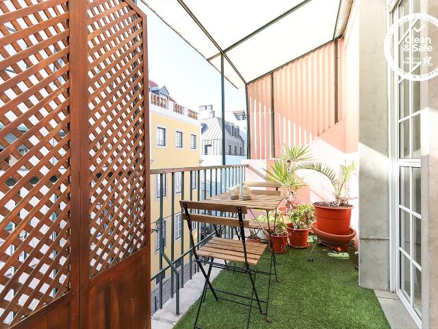 PRINCIPE REAL BALCONY by HOMING